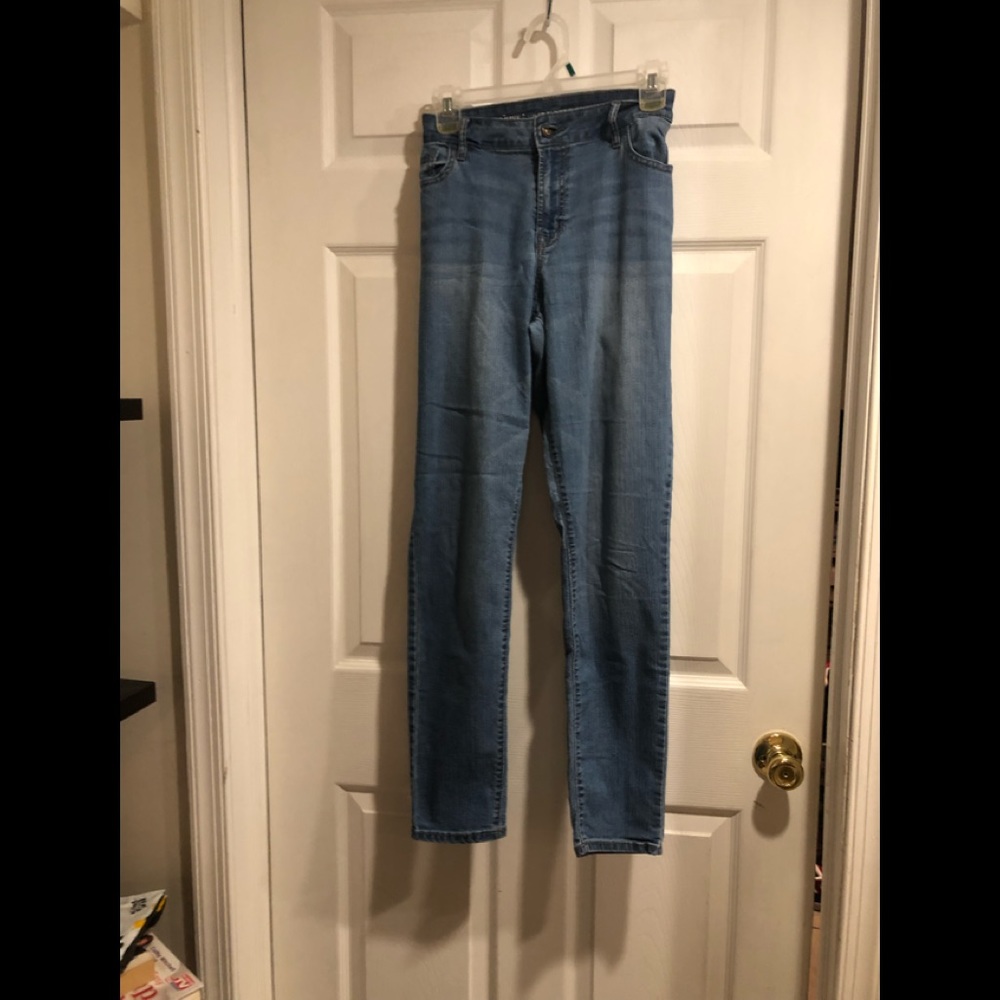 Old Navy Super Skinny